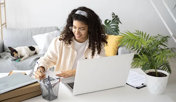 Nouveaux usages professionnels dont le télétravail avec la téléphonie IP entreprise par integraphone